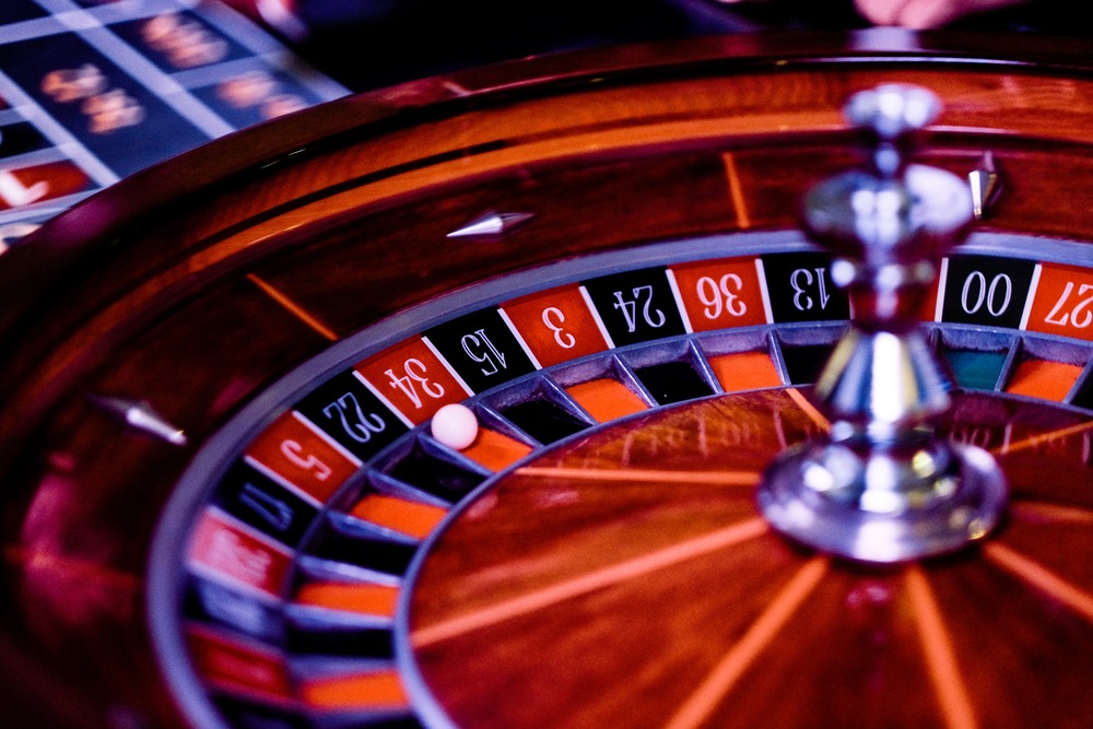 Tiers Du Cylindre: Betting on a Third of the Wheel in Roulette